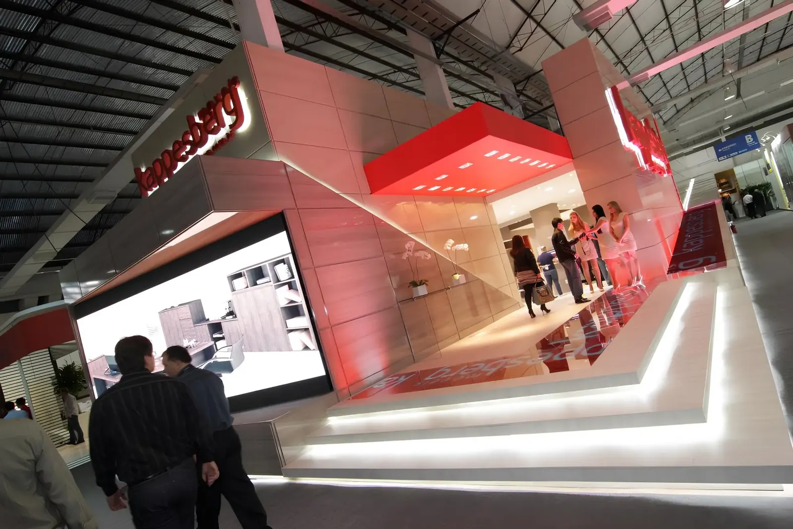 Stand personalizado montado pela DL Feiras e Eventos — projeto 2212