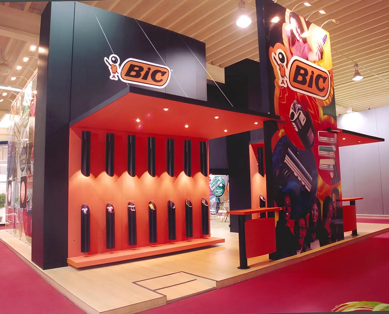 Stand personalizado montado pela DL Feiras e Eventos — projeto 2186