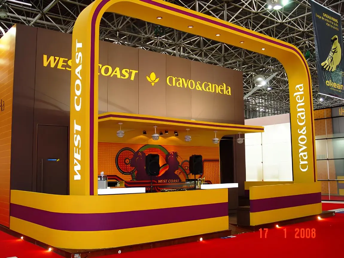 Stand personalizado montado pela DL Feiras e Eventos — projeto 2182