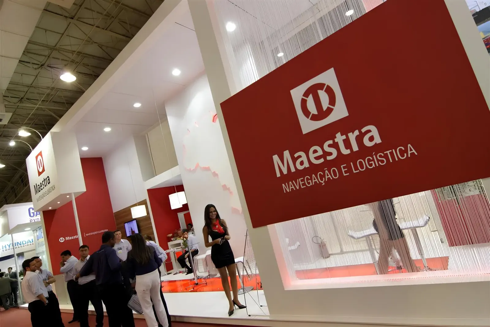 Stand personalizado montado pela DL Feiras e Eventos — projeto 2203