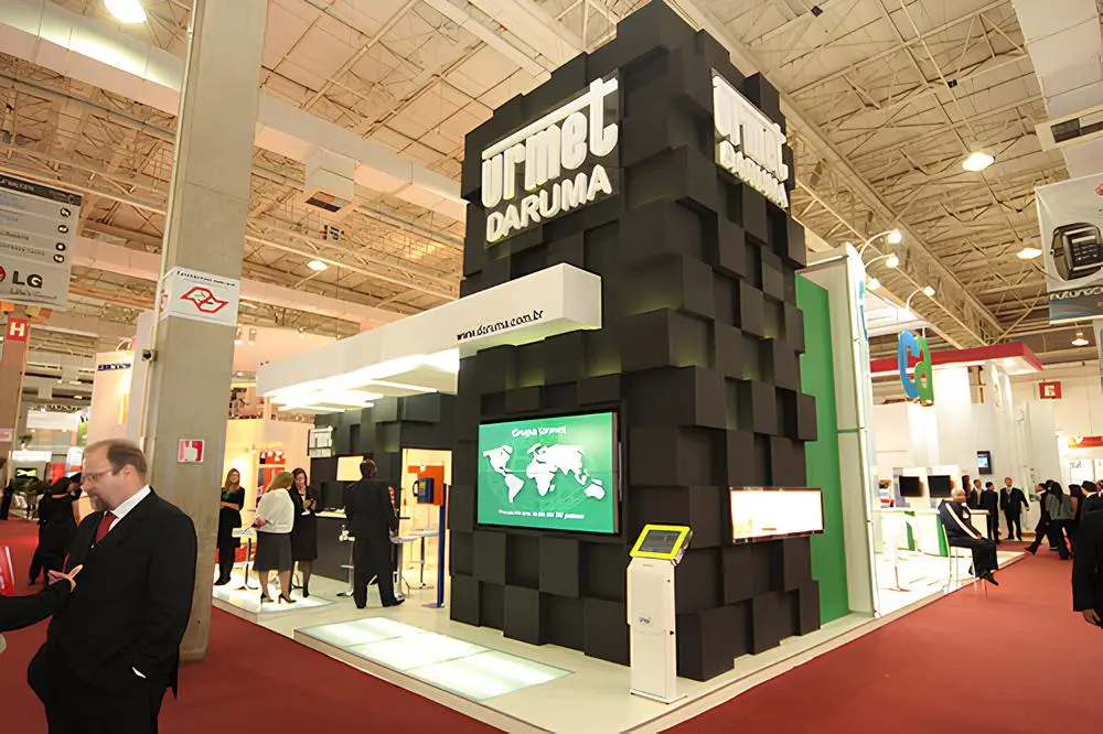 Stand personalizado montado pela DL Feiras e Eventos — projeto 2180