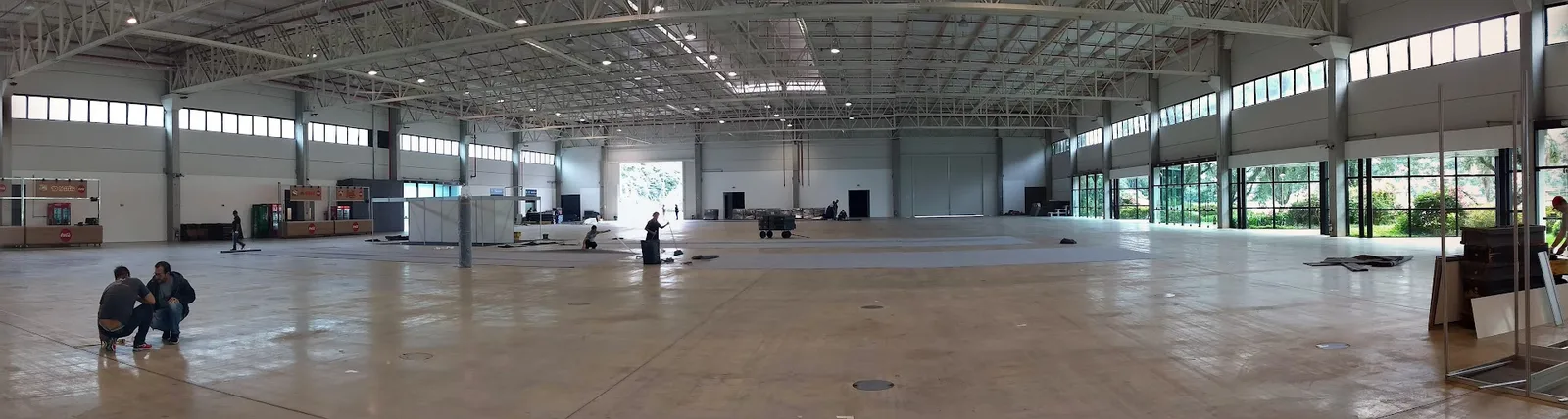 Montagens Oficiais — imagem 1 de 7